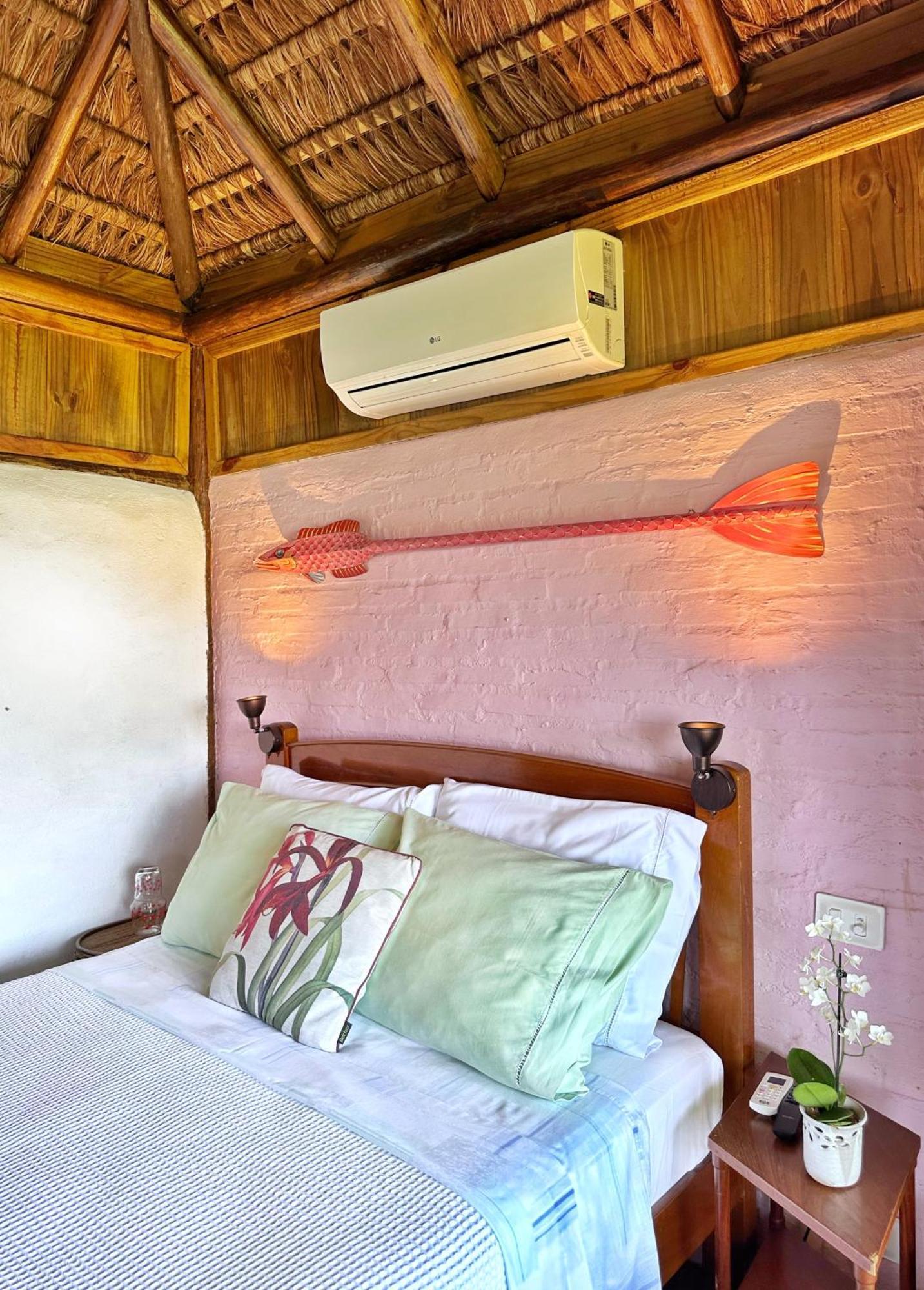 Casas D'Agua Doce - Casa Atelie Villa Илябела Екстериор снимка